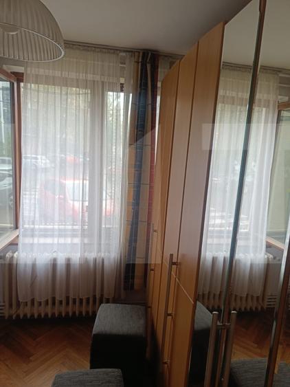 Apartament de inchiriat, cu 3 camere, 70 mp, zona centru - 2