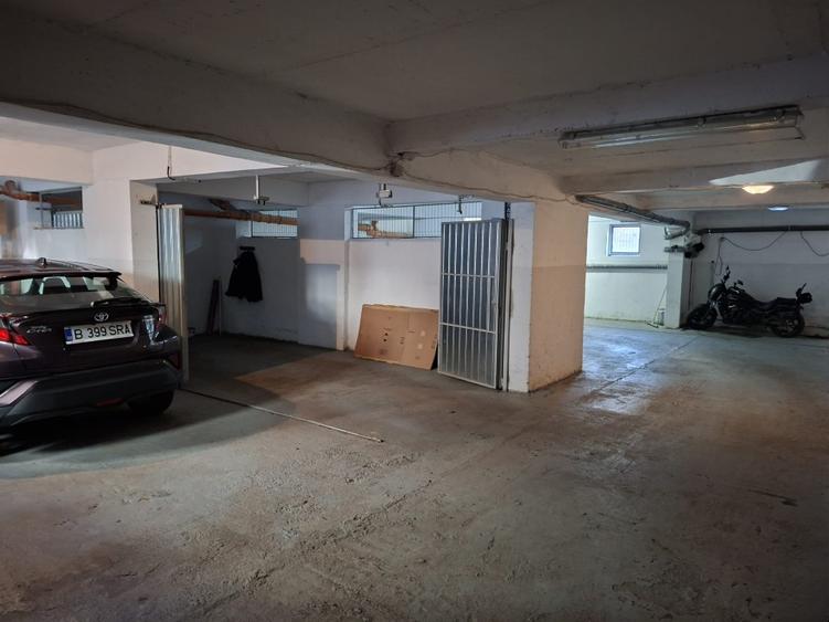 Vand apartament doua camere + garaj subteran(15000E) - 7