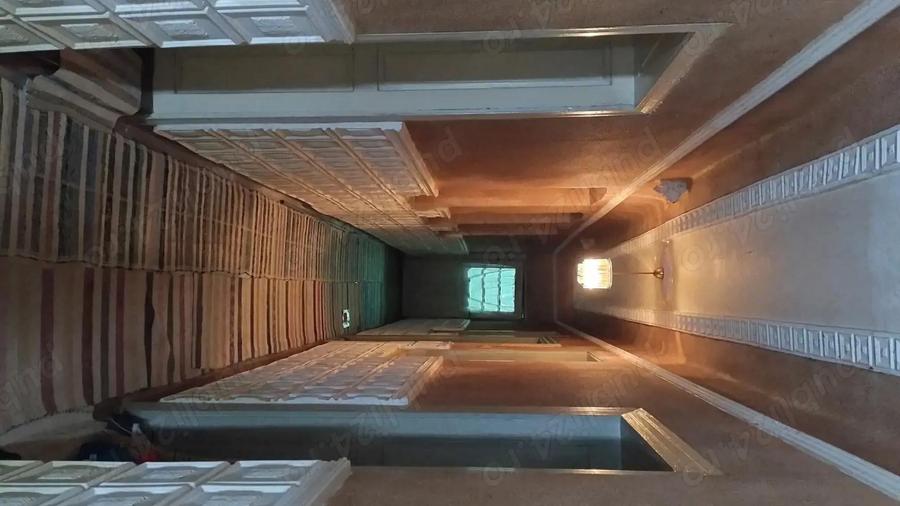 Vand casa in Doma?nea cu patru camere. (30 km de Baile Herculane) - 9