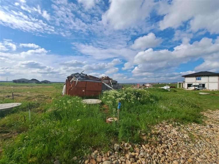 RECO Teren intravilan Cihei - 10