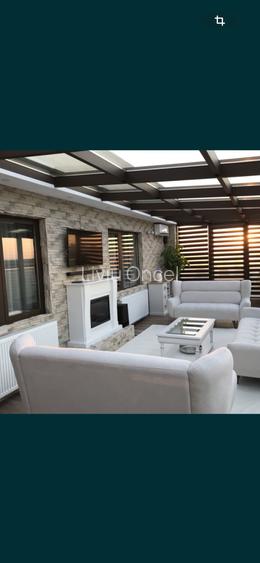 Apartament cu 3 camere decomandat în 1 Mai