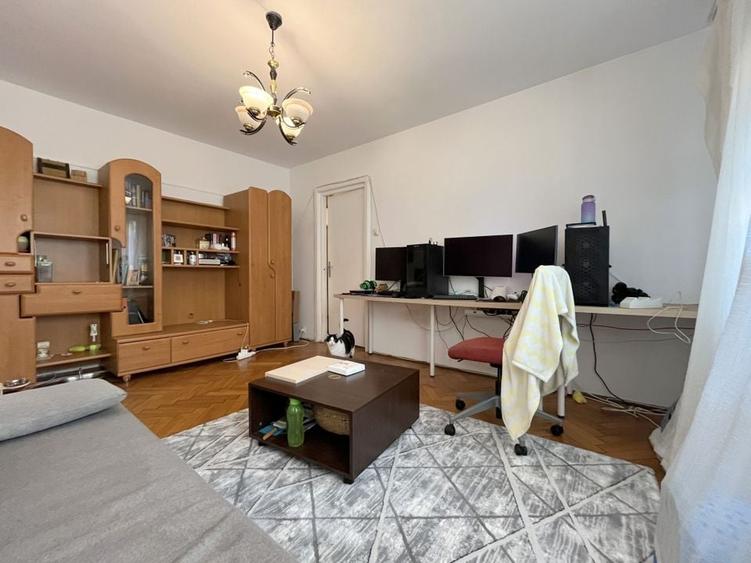 Apartament 2 camere semidecomandat – Zona Medicina - 3