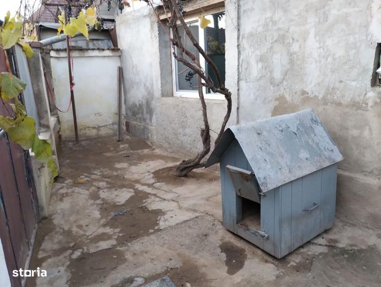 Casă cu 3 camere cu Teren 220 Mp în Rogerius