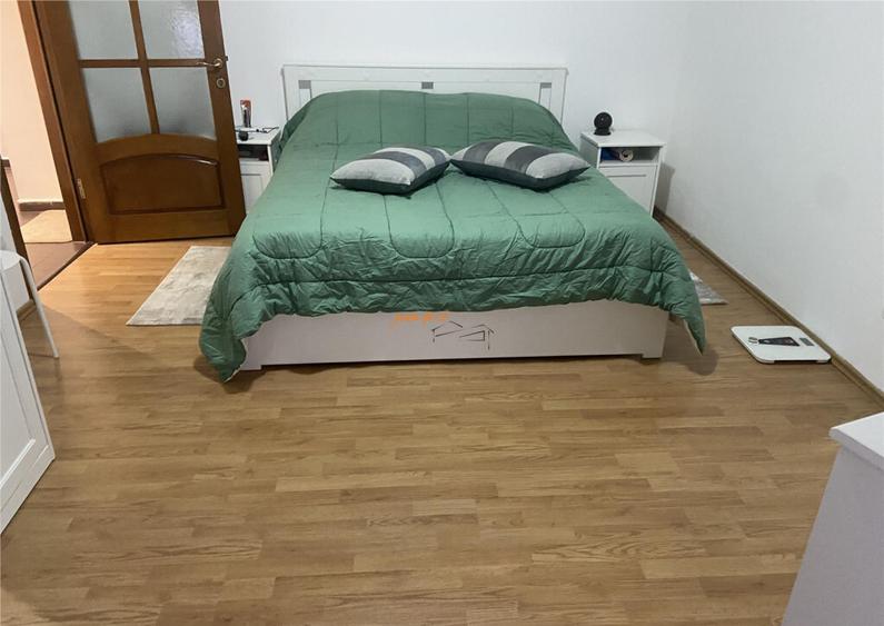 Garsoniera , zona Cartier Sud , parter , decomandata , 40mp - 16