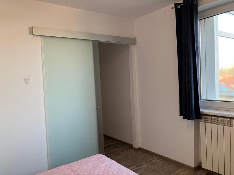Inchiriere apartament 2 camere,4/4,renovat,mobilat utilat,modern si curat,600€ - 15