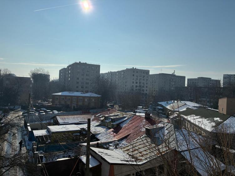 3 Camere I BASARABIA I Costin Georgian - 2