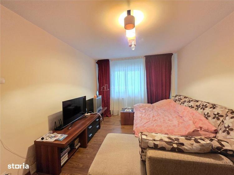 4 camere - centrala termica - parcare - Crangasi - 18