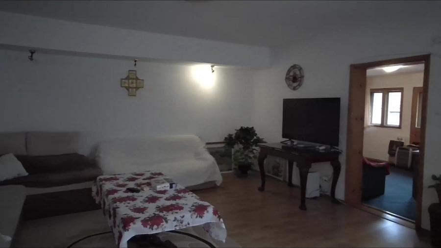 CASA CENTRUL ISTORIC- SINGUR IN CURTE CU MAI MULTE APARTAMENTE - SCHEI - 7