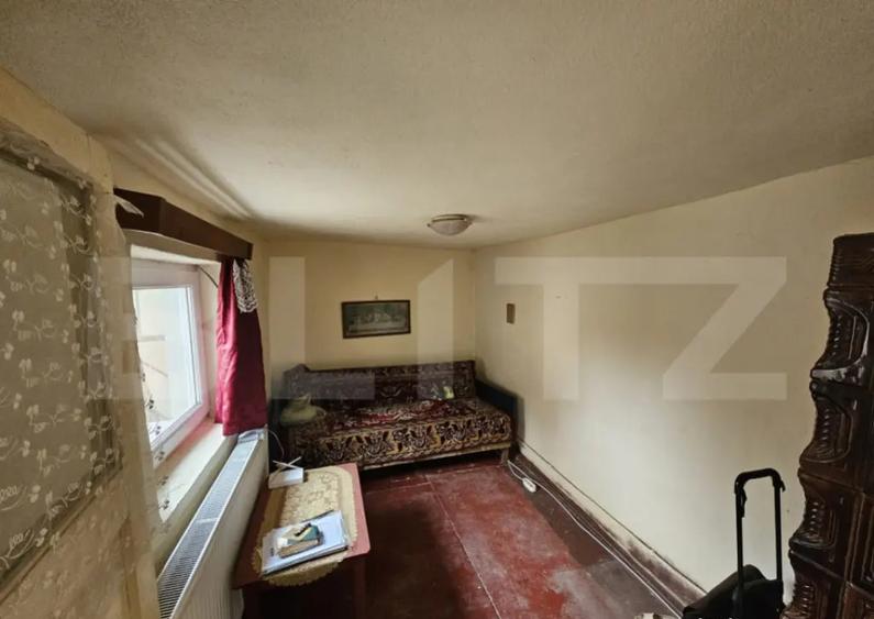 Casa cu 4 camere, teren 544 mp, 2 fronturi stradale asfalta - 3