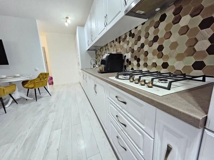 Apartament de vanzare 2 camere Tunari (mobilat si utilat, loc parcare inclus) - 10