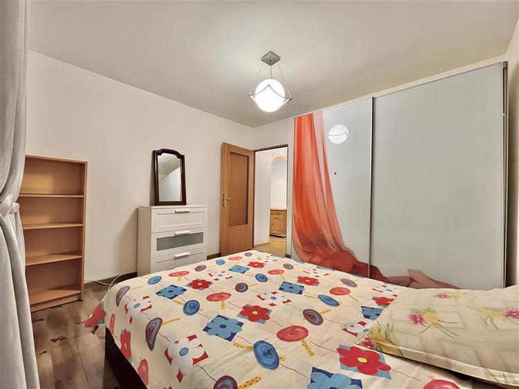 2 Camere Decomandate in Racadau la Etaj Intermediar - 5