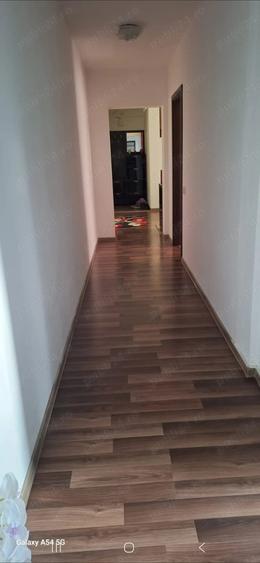 Apartament de vanzare - 8