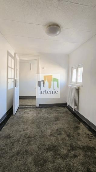 Pache Protopopescu  mansarda 32 mp ideal meditatii/  rezidenta - 1