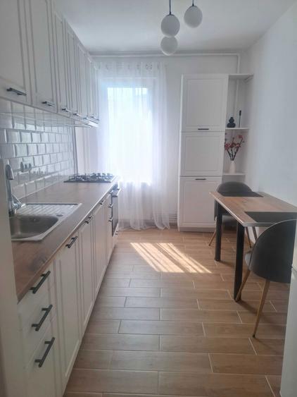 Inchiriez apartament 2 camere-Tudor - 2