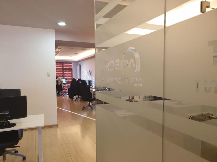 SPATII DE BIROURI LUX, PIATA ROMANA - 3