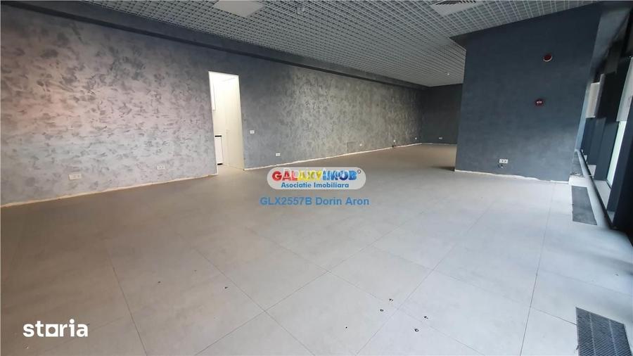 Spatiu comercial 204 mp, vitrina 27 ml - Obor