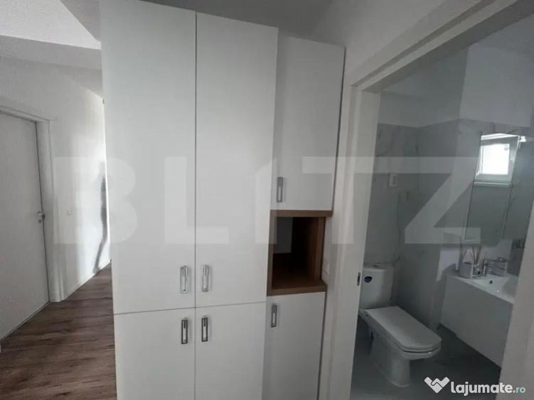 Apartament cu 3 camere, zona Happy Residence CB - 5