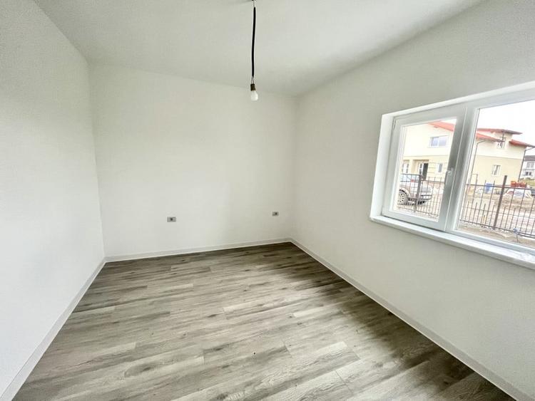 Casa Individuala, Complet Finalizata, 5 Camere - 4