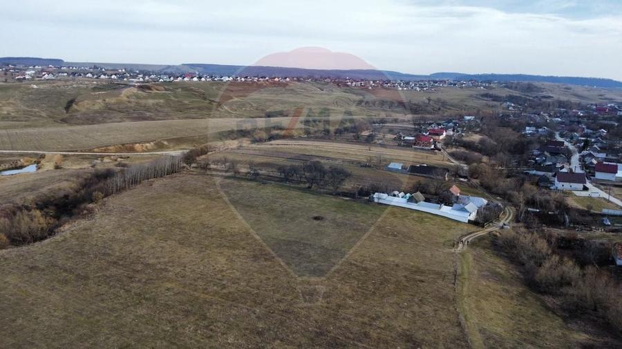 Teren 2925 mp comuna Mitocu Dragomirnei - 10