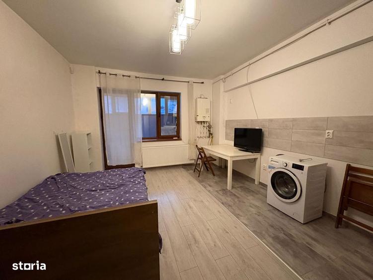 Garsoniera P-Ta Resita,Centrala Proprie, Mobilata/Utilata, Curata - 2