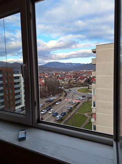 Apartament de vanzare, 3 camere decomandat +2 balcoane, Bd. REPUBLICI - 8