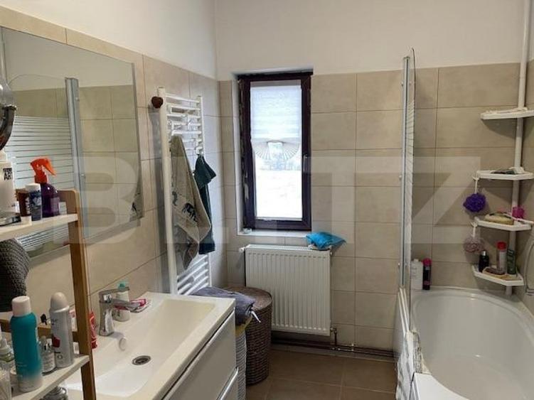 Casa D+P+1 cu teren de 2501mp situata in Craiova in zona - 12