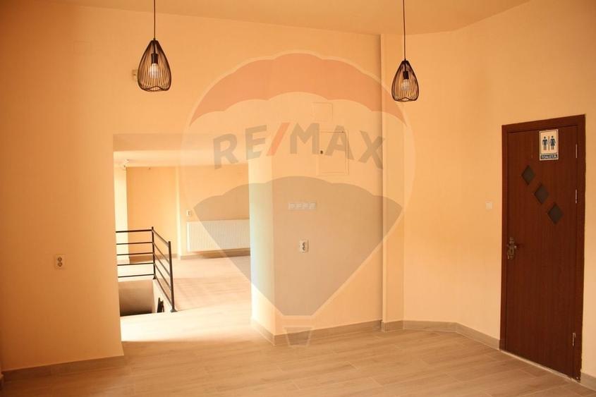 Spațiu comercial de 50.74mp de închiriat în zona Ultracentrala - 1