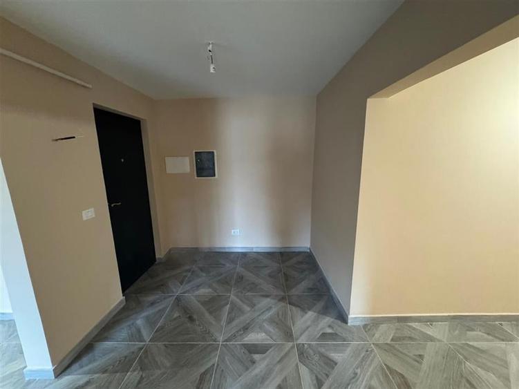 Apartament 3 camere, 72 mp, renovat complet de la A la Z - 18