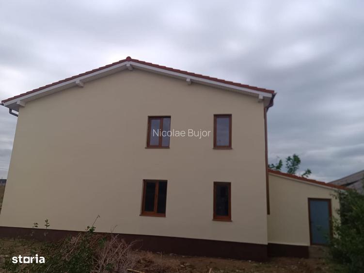 Vila P+1,in intravilanul sat Lazu,Comuna Agigea ,Jud.Constanta.