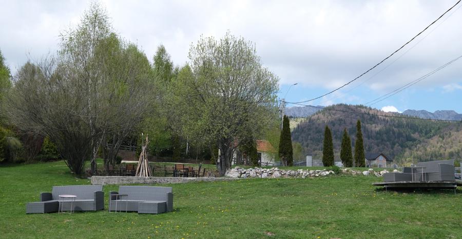 Vanzare hotel in zona superba de munte cu priveliste incredibila din camere - 33