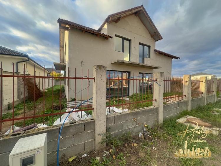 Casa noua cu 6 dormitoare si teren de 600 mp de vanzare in Santandrei - 2