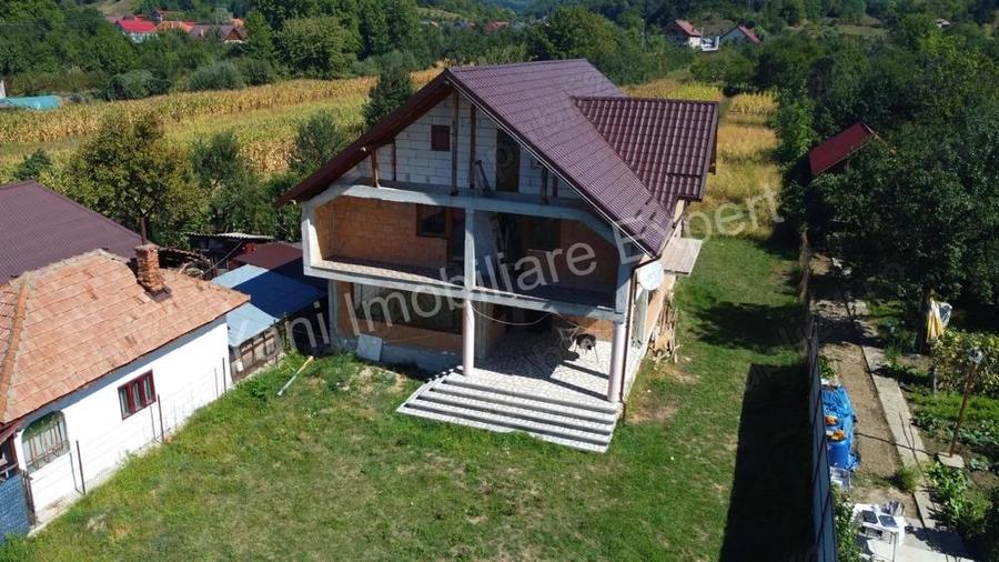 Casa de vanzare in comuna Albe?tii de Arge?, jude? Arge?. - 19