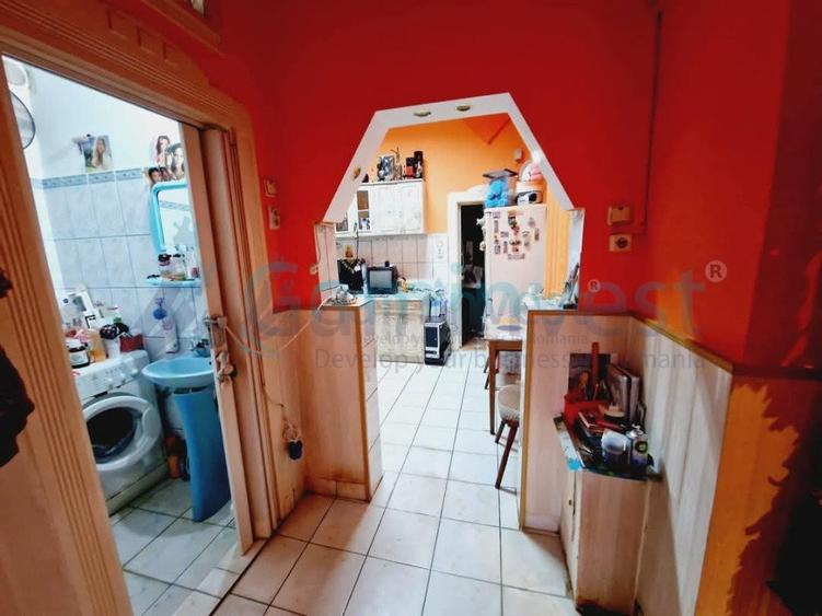 Apartament cu 3 camere de vanzare in Oradea, zona centrala - 3