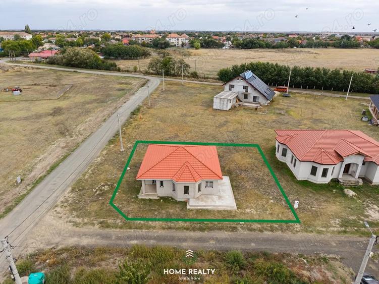 Se vinde- Casa in ?andra(cartierul nou):interior la rosu exterior la gri - 5