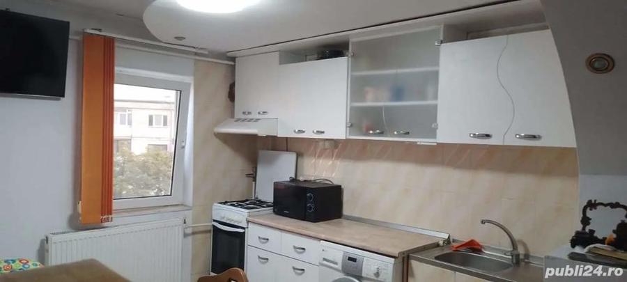 Inchiriez apartament 2 camere 60mp - 6