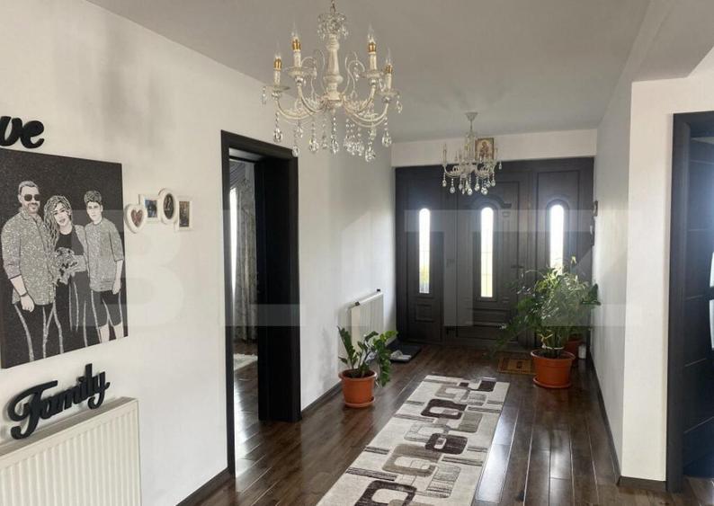 Vila cu 5 camere, 280 mp utili, teren cu 500 mp, Targsoru Ve - 18