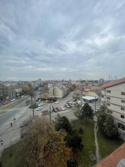 Apartament 5 camere, pe 2 nivele Andrei Saguna, Centrala proprie!! - 24