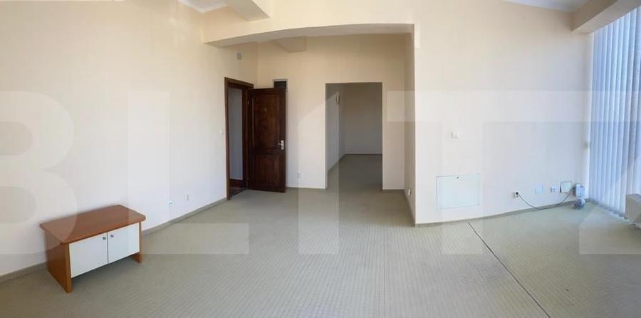 Cladire individuala, 1000 mp, ideala pentru sediu administra - 23