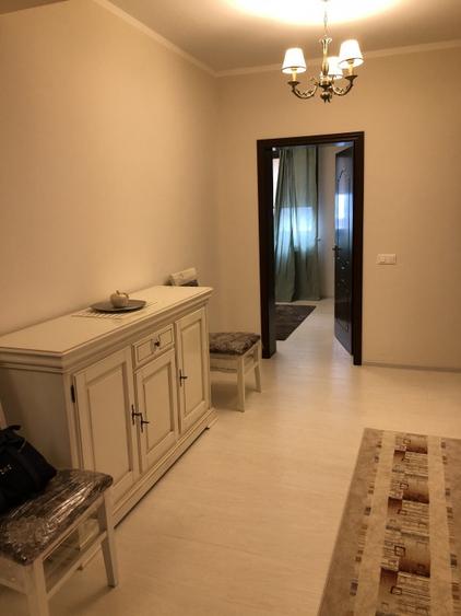 Apartament cu 3 camere decomandat, mobilat în Albert