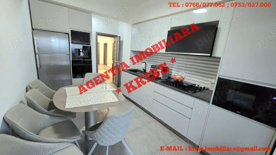 Apartament cu 4 camere decomandat în Trivale