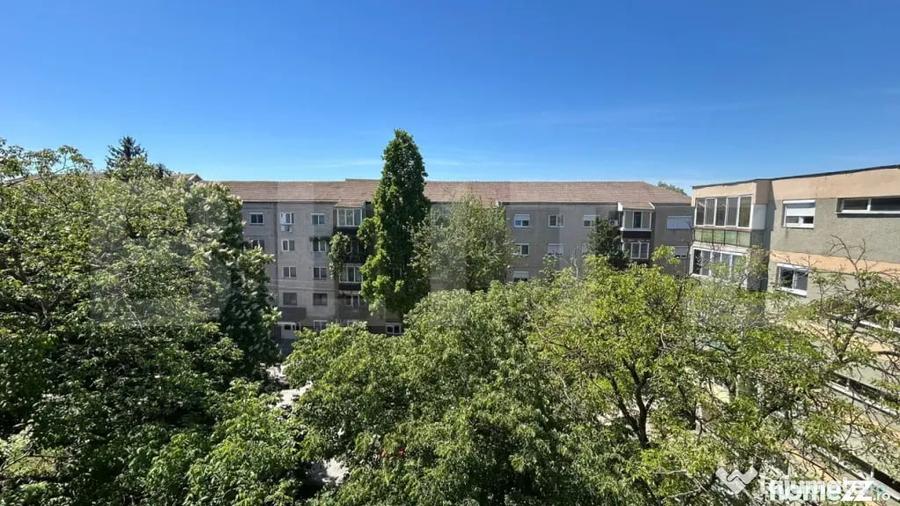 Apartament 2 camere, decomandat, Nufarul - 2
