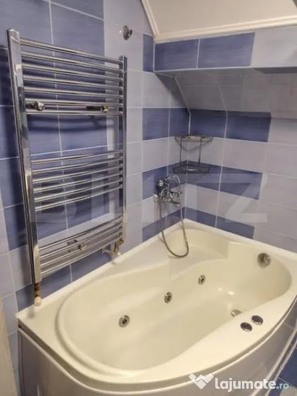 Apartament cu 3 camere decomandat în Bulgaria