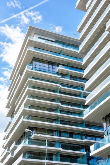 Apartament cu 3 camere decomandat în Floreasca