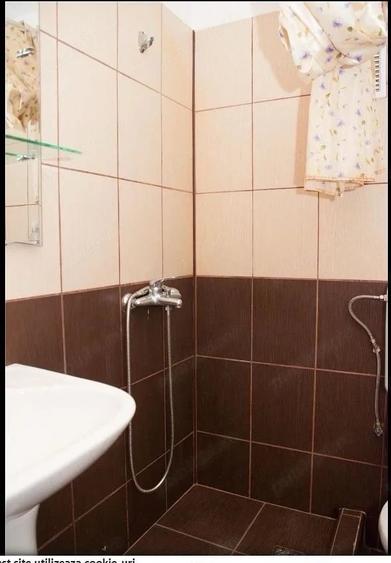 Garsonieră decomandată în Complex Studențesc