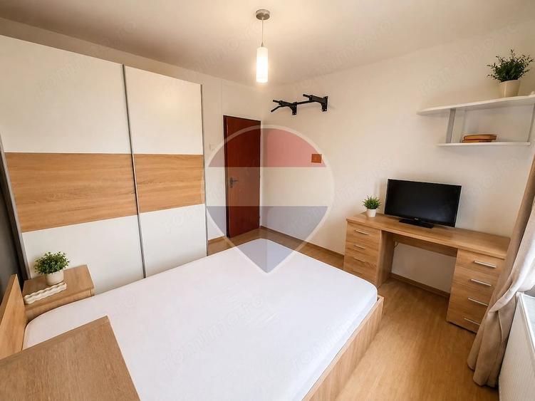 Apartament cu 3 camere decomandat în Iancului