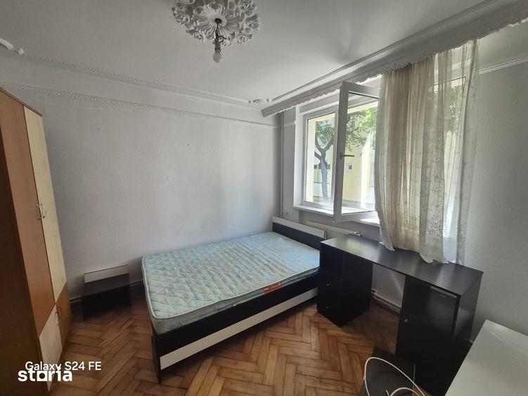 Apartament cu 3 camere în Dumbrava