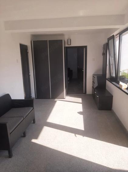 Casă cu 4 camere cu Teren 591 Mp în Exterior Vest