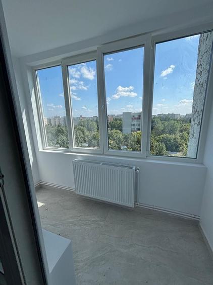 Apartament cu 2 camere decomandat în Berceni