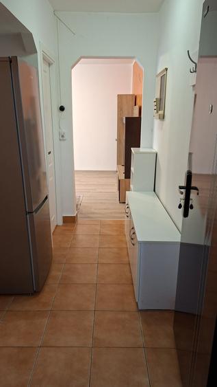 Inchiriez apartament 2 camere - 6