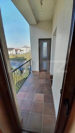 Apartament cu 3 camere decomandat, mobilat în Giroc